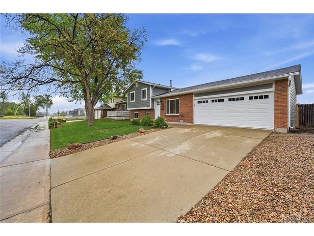 8682 W Stanford Ave, Littleton, CO 80123