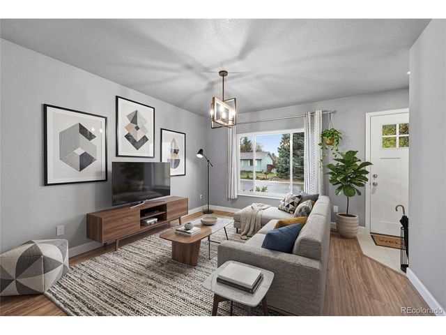 8682 W Stanford Ave, Littleton, CO 80123