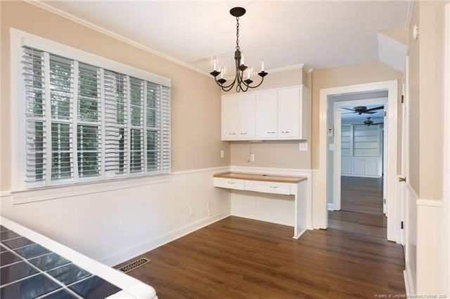 209 W Prospect Avenue, Raeford, NC 28376