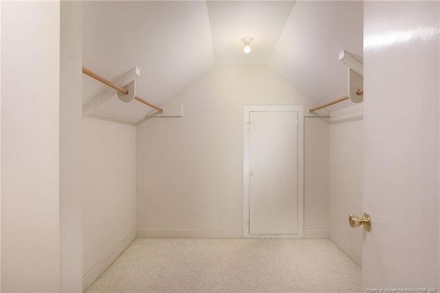 209 W Prospect Avenue, Raeford, NC 28376