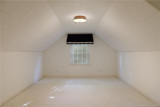 209 W Prospect Avenue, Raeford, NC 28376