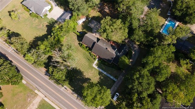 209 W Prospect Avenue, Raeford, NC 28376