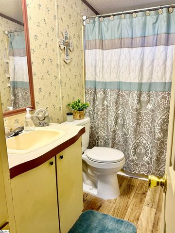 1549 Greenfield Road, Westminster, SC 29693