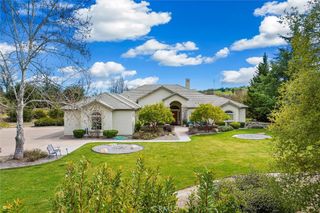 1990 Calle Los Charros, Templeton, CA 93465