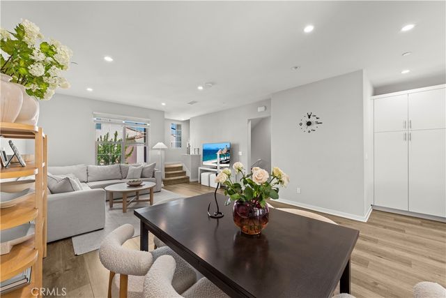 182 Elkhorn, Irvine, CA 92618