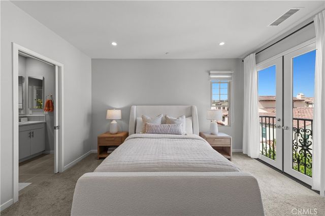 182 Elkhorn, Irvine, CA 92618
