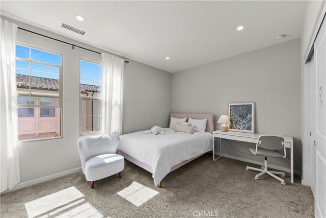 182 Elkhorn, Irvine, CA 92618