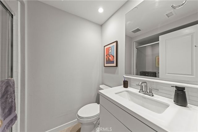 182 Elkhorn, Irvine, CA 92618