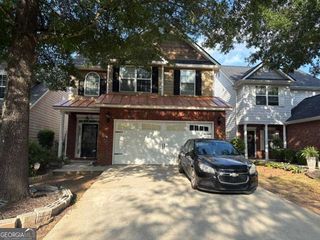 563 Hansen Drive, Locust Grove, GA 30248