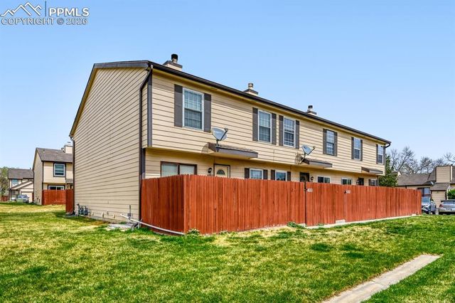 4552 Lamplighter Circle, Colorado Springs, CO 80916