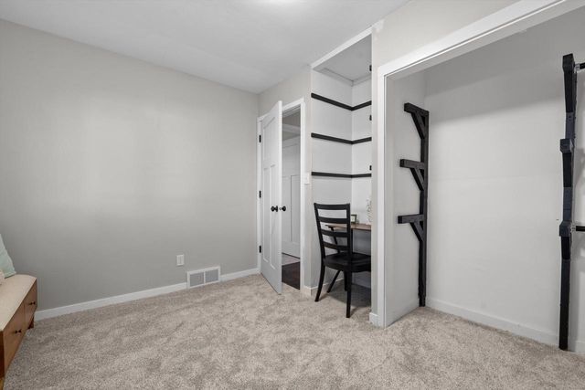 36 N Monica DRIVE, Elkhorn, WI 53121