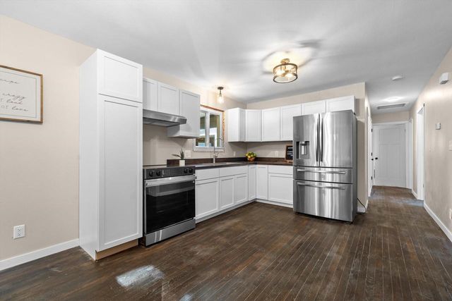 36 N Monica DRIVE, Elkhorn, WI 53121