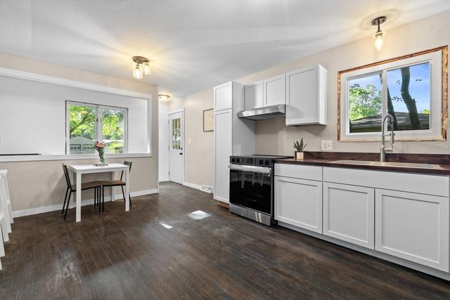 36 N Monica DRIVE, Elkhorn, WI 53121