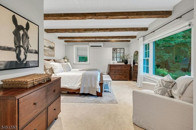 112 E Valley Brook Rd, Washington Twp., NJ 07853
