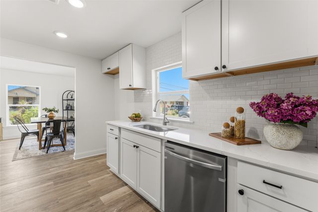 815 Garrison Street, Waco, TX 76704