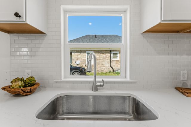 815 Garrison Street, Waco, TX 76704