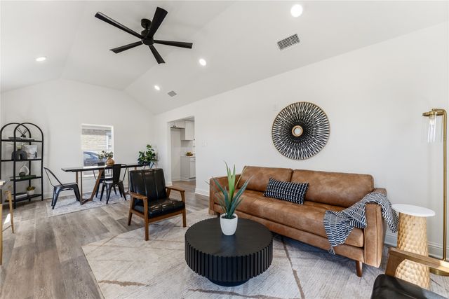 815 Garrison Street, Waco, TX 76704