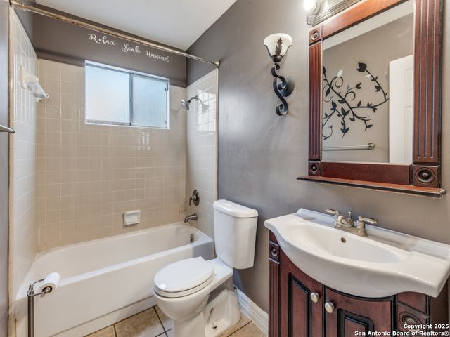 7626 Meadow Lawn, San Antonio, TX 78251