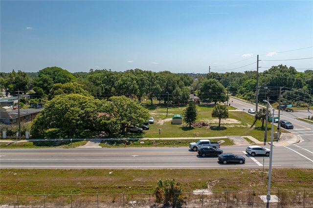 103 EAGLE LAKE LOOP ROAD, Winter Haven, FL 33884