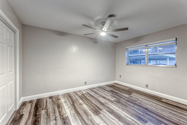 400 S Luna Court 2, Hollywood, FL 33021