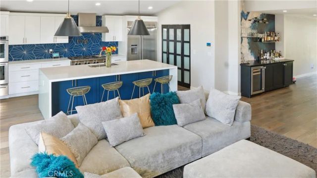 728 Val Vista, Pomona, CA 91768