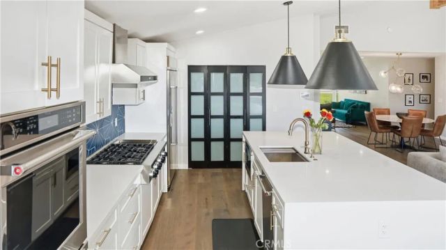 728 Val Vista, Pomona, CA 91768