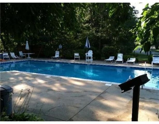 B7 Scotty Hollow Dr B7, Chelmsford, MA 01863