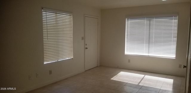 1416 S Jentilly Lane Apt 204, Tempe, AZ 85281