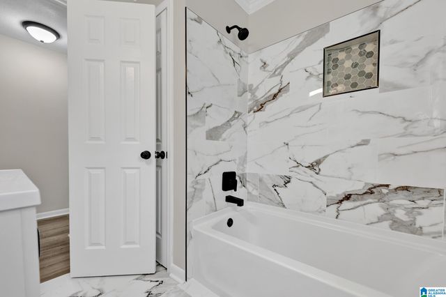 111 HICKORY DRIVE, Oxford, AL 36203