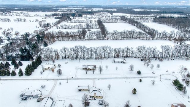 139 Avery Drive, Hanover, MI 49241