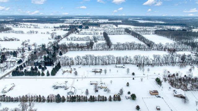 139 Avery Drive, Hanover, MI 49241