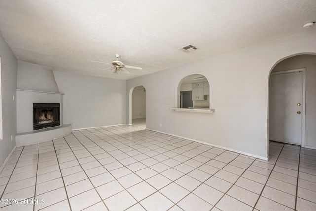 1070 Jasmine Drive, Las Cruces, NM 88005