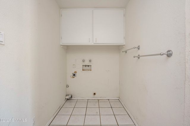 1070 Jasmine Drive, Las Cruces, NM 88005
