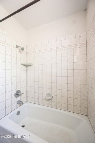 1070 Jasmine Drive, Las Cruces, NM 88005