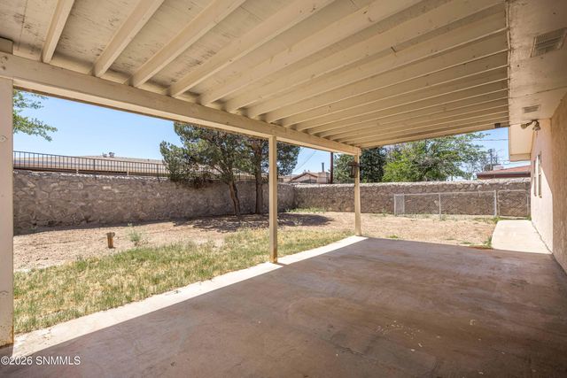 1070 Jasmine Drive, Las Cruces, NM 88005