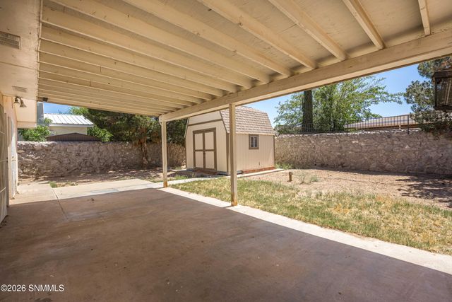 1070 Jasmine Drive, Las Cruces, NM 88005