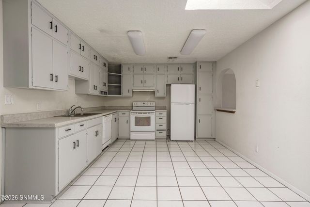 1070 Jasmine Drive, Las Cruces, NM 88005