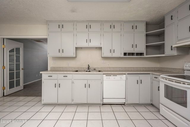 1070 Jasmine Drive, Las Cruces, NM 88005
