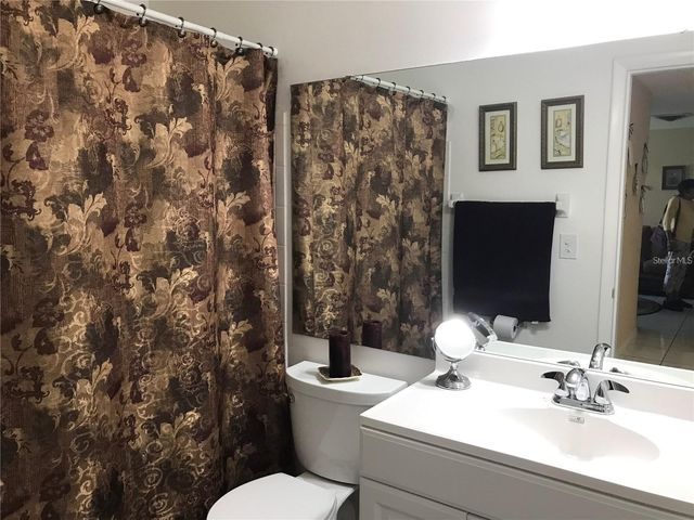 6033 CORAL WAY 5, Bradenton, FL 34207