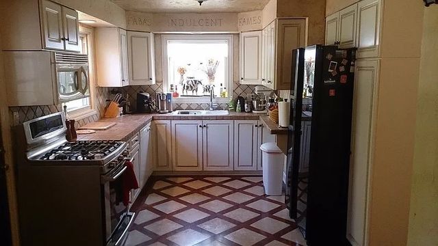 625 S 2nd Street, West Dundee, IL 60118