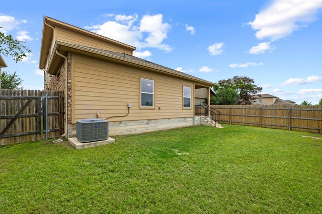 10900 Defender TRL, Austin, TX 78754