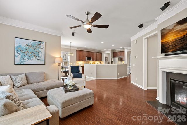 404 Senate Court Way, Huntersville, NC 28078