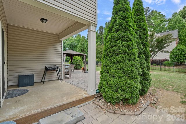 404 Senate Court Way, Huntersville, NC 28078