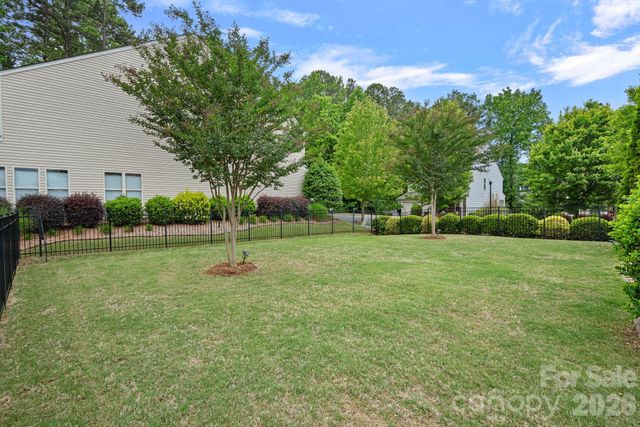 404 Senate Court Way, Huntersville, NC 28078
