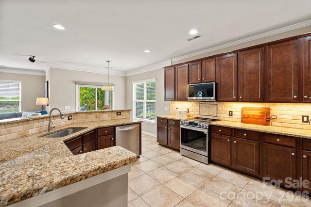 404 Senate Court Way, Huntersville, NC 28078