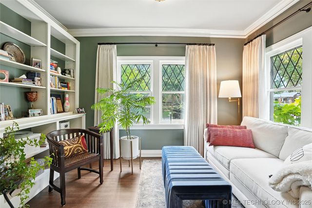 202 Hazel Boulevard, Tulsa, OK 74114