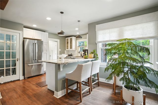 202 Hazel Boulevard, Tulsa, OK 74114