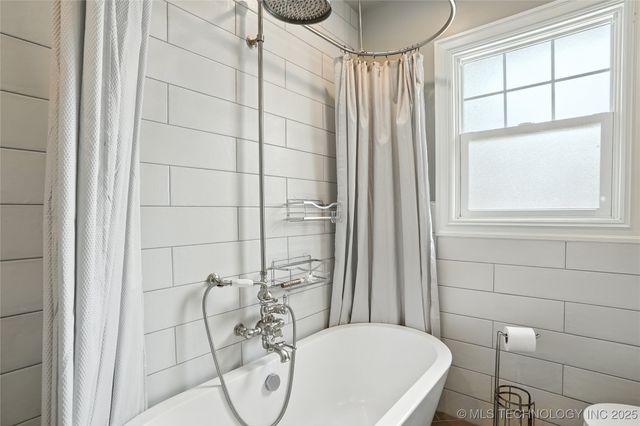 202 Hazel Boulevard, Tulsa, OK 74114