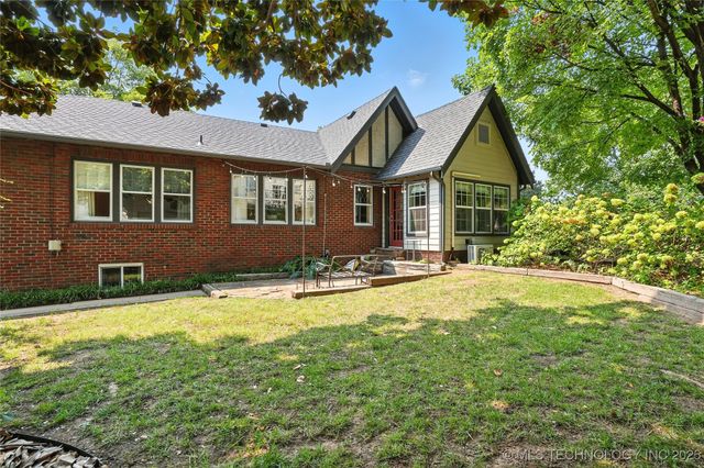 202 Hazel Boulevard, Tulsa, OK 74114