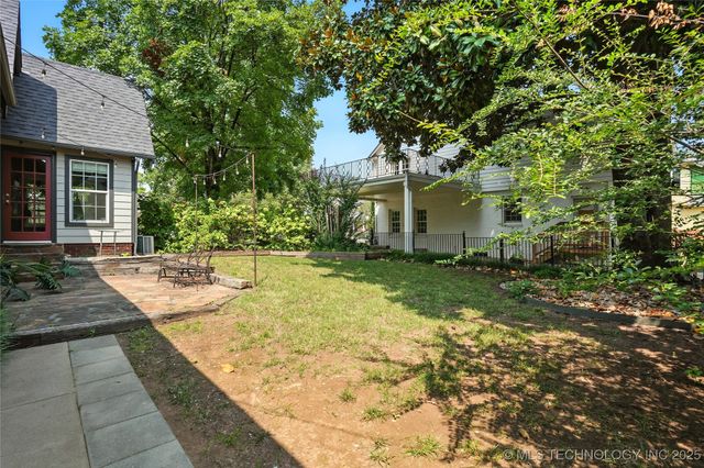 202 Hazel Boulevard, Tulsa, OK 74114